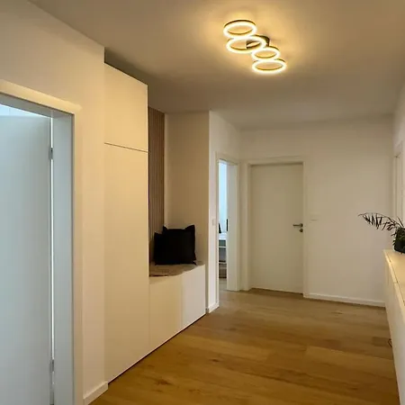 Luxurioes - Dachterrasse - Kueche *