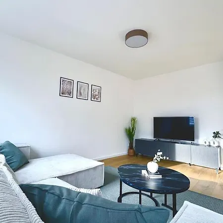 Apartment Luxurioes - Dachterrasse - Kueche *